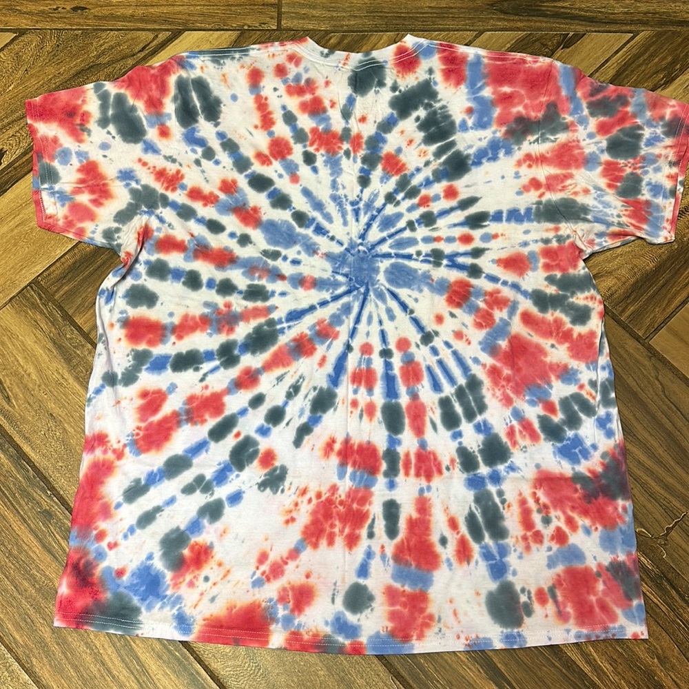 Tye dye t-shirt - Picture 2 of 5